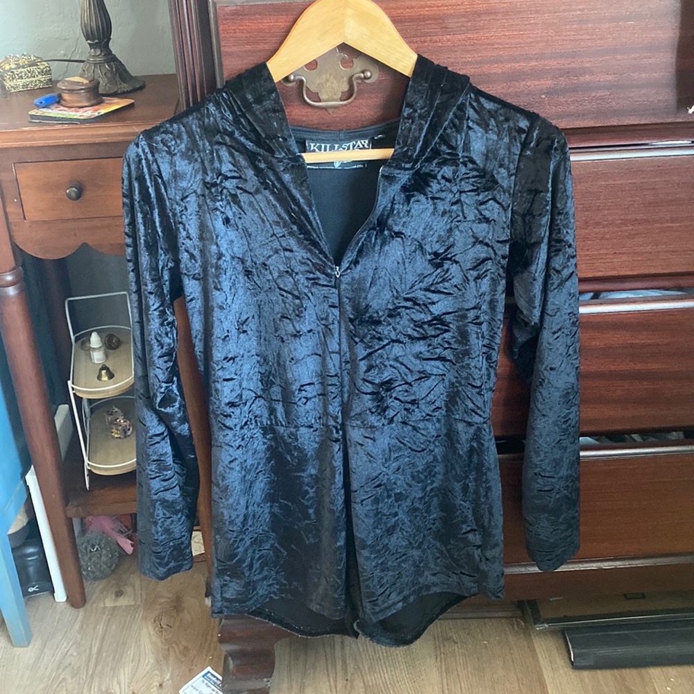 Kill star Velvet black Hooded romper in shorts